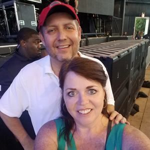 Meet your Posher, Tom